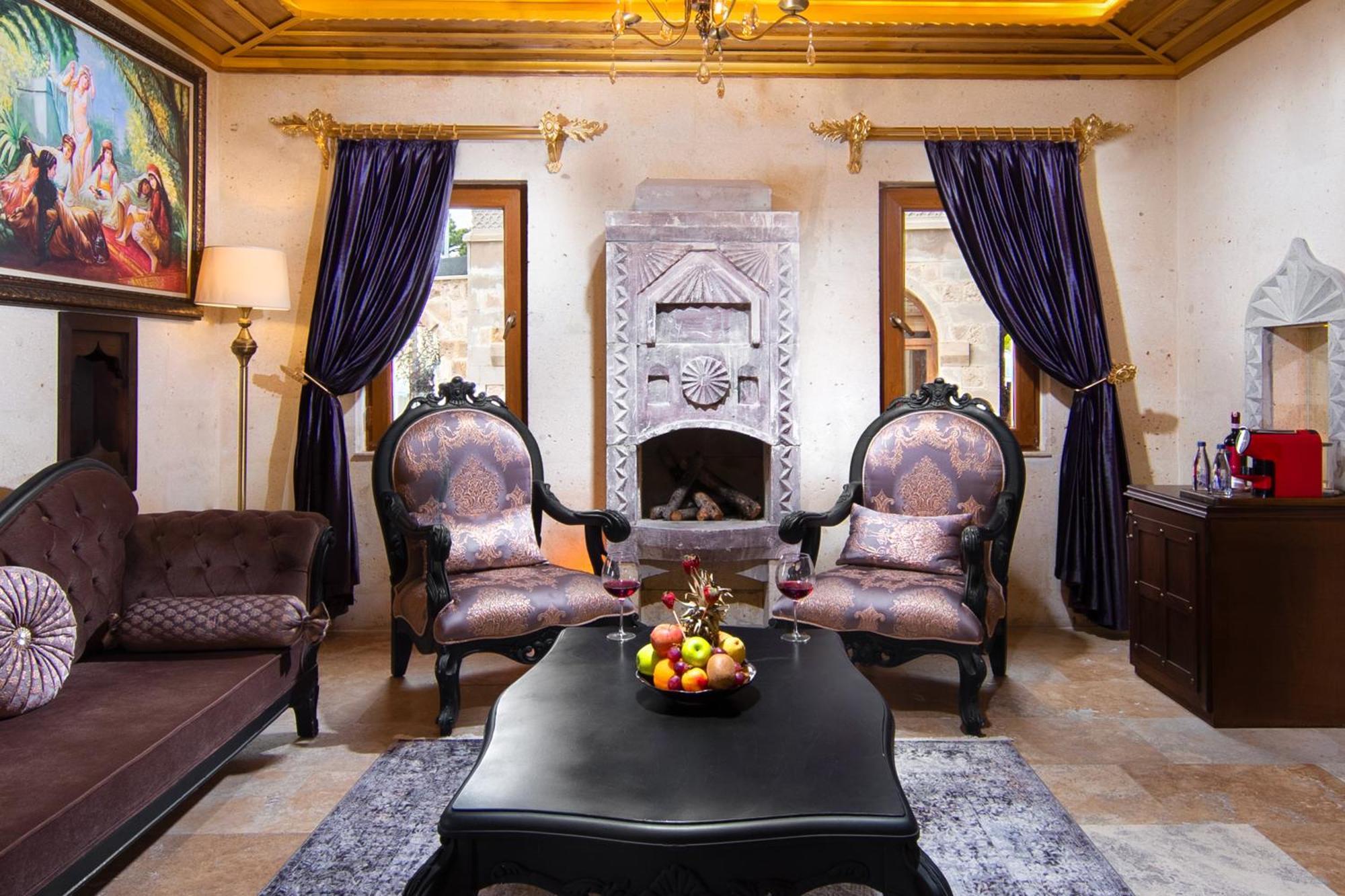 Cappadocia Pegasos Cave Suite Hotel Uchisar Exterior photo